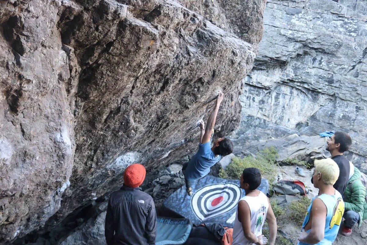 Imagen de portada de «Thor Villegas encadena Crepé Suzette (V13/14) en Mineral del Chico».