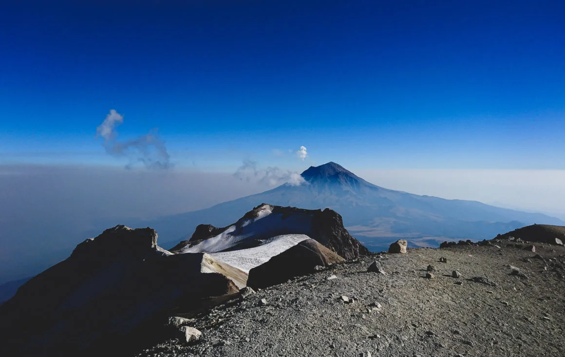 Imagen del archivo de «Aventuras en riesgo: El impacto del cambio climático en los deportes outdoor en México».