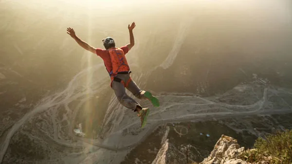 Imagen de portada de «La historia de Rémi Angéli desde la cima del Pico Independencia #FreemanFilmFestival».